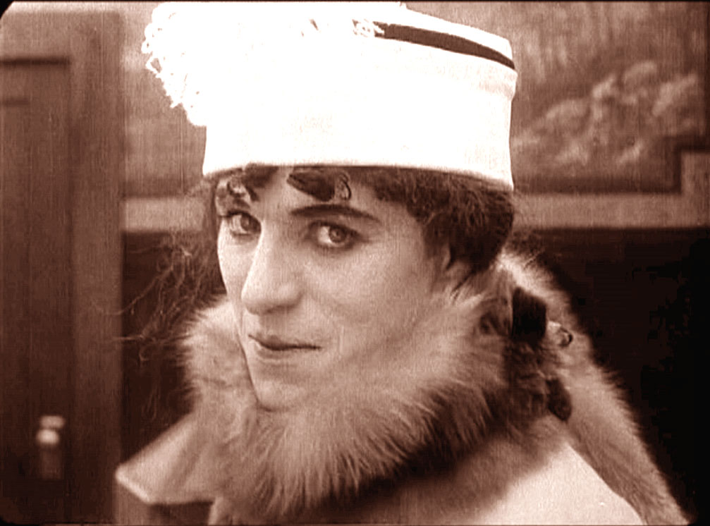 Chaplin: A Woman e The Bank
