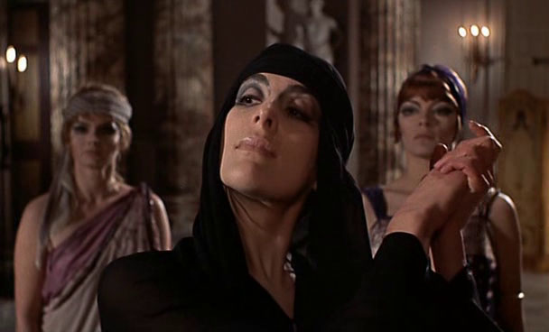 Aspettando Il Cinema Ritrovato: Ken Russell e l'art déco