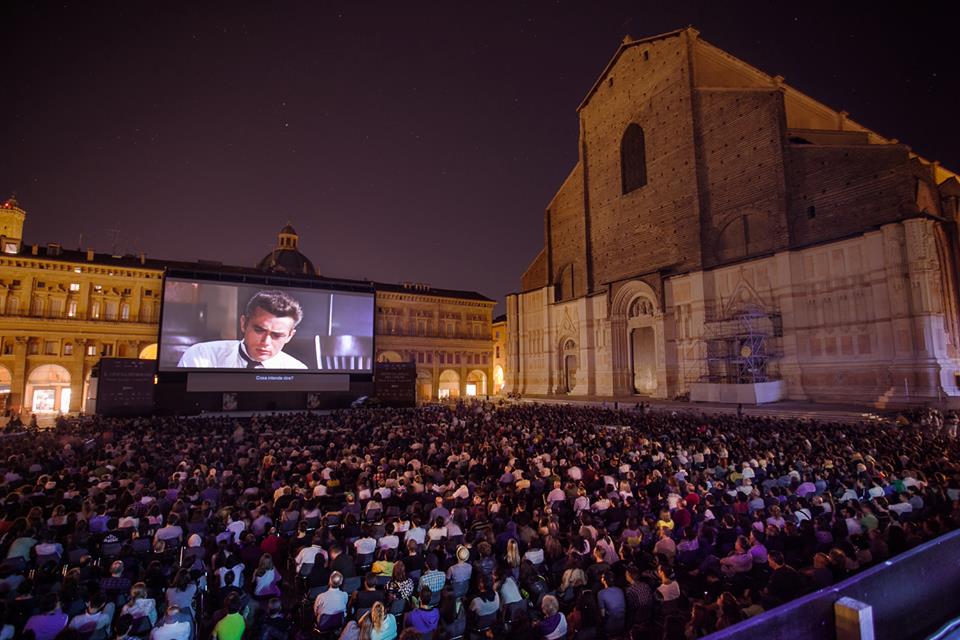 Fenomenologia del cinema all'aperto