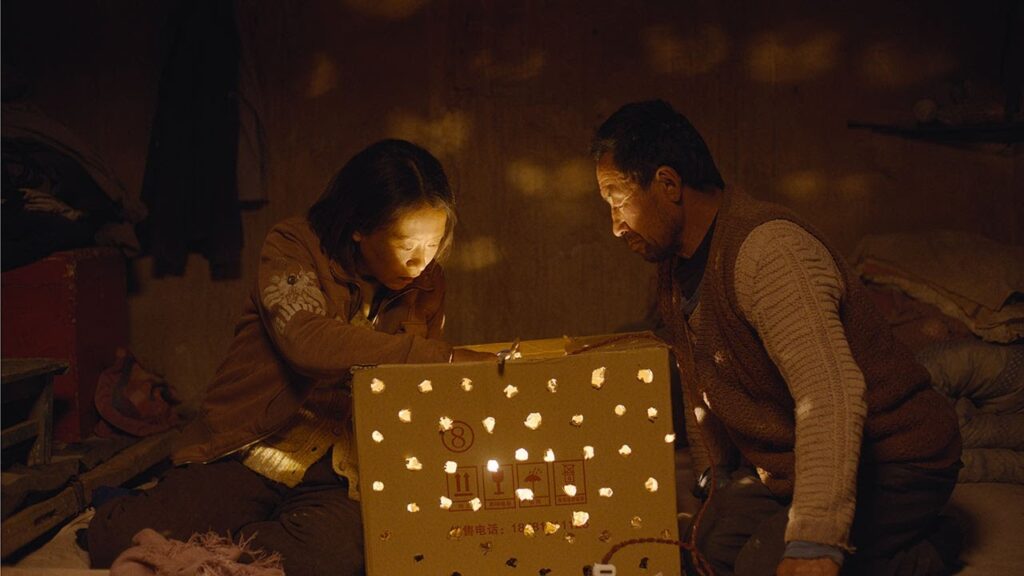 “Terra e polvere” ci insegna a demolire e ricostruire